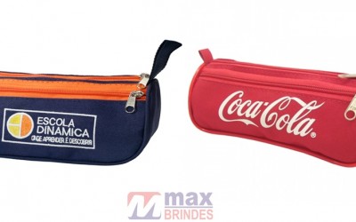 Estojo em Nylon com 2 compartimentos - Tam.: 22 x 8,5 cm.